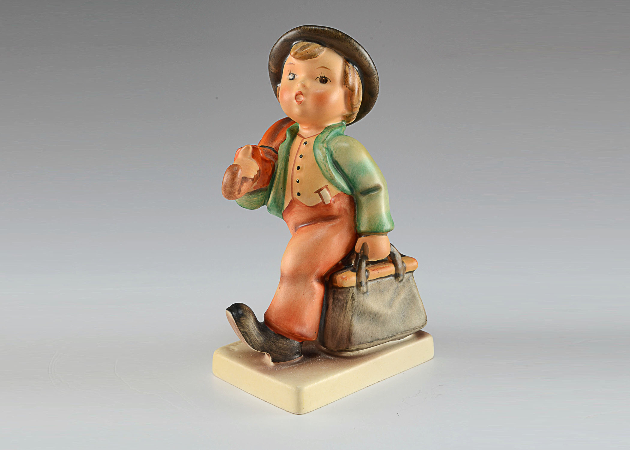 Vintage "Merry Wanderer" Hummel Goebel Figurine