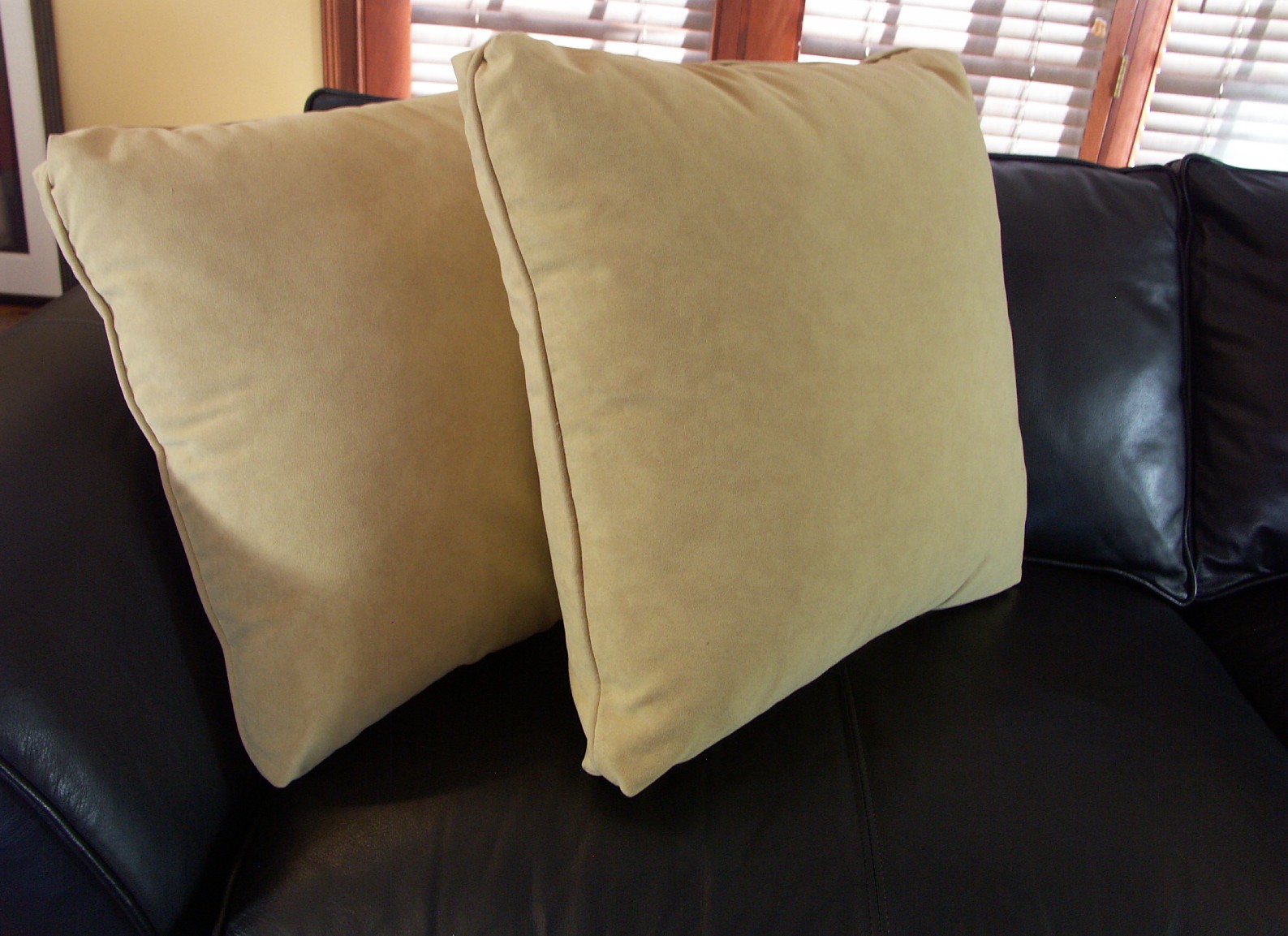 Ethan Allen Black Leather Sofa