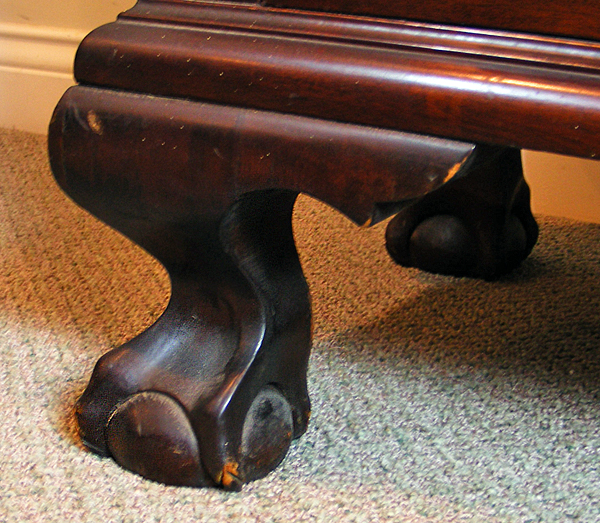 Charak Furniture Co. 1930 Colonial Revival Wood China Cabinet 