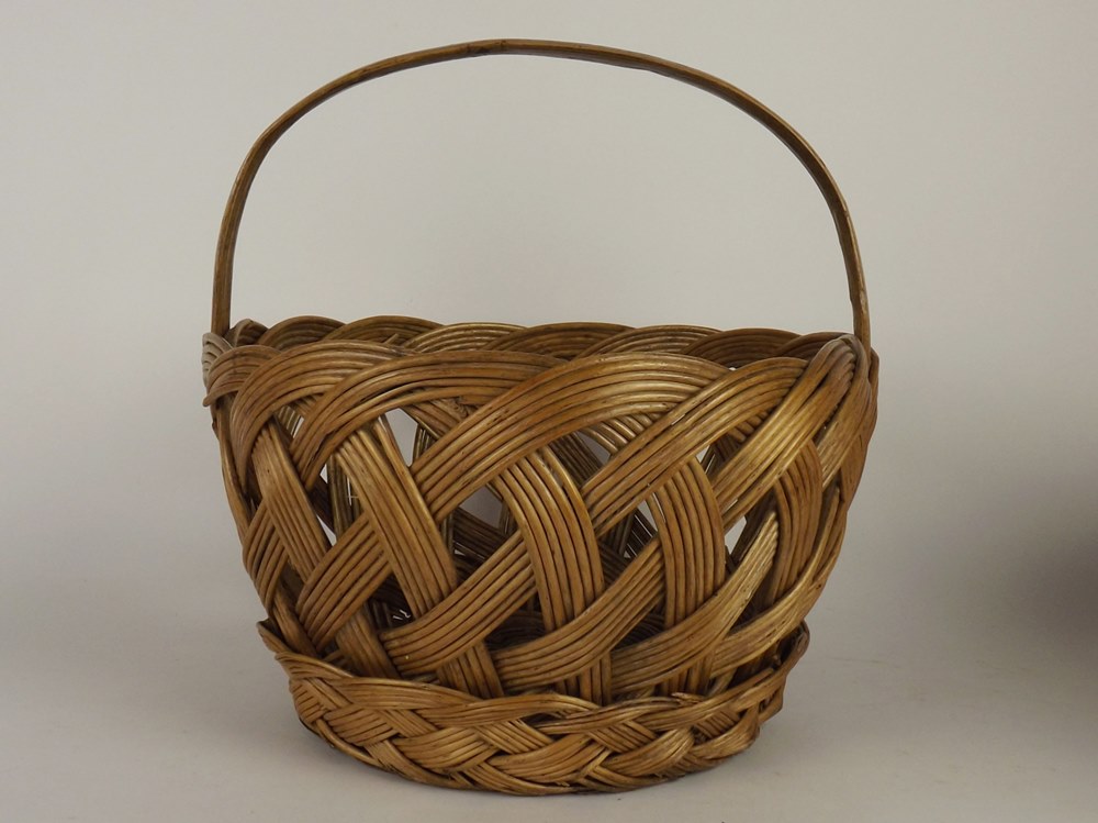 Antique split oak gathering basket