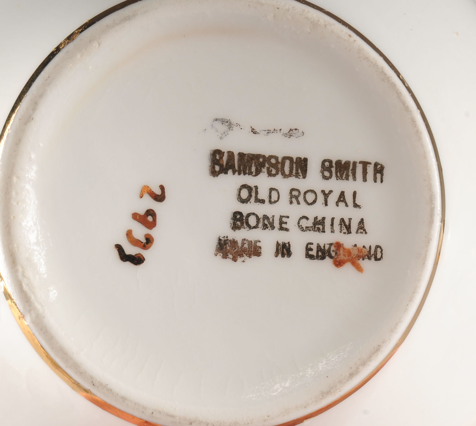 Four pretty vintage tea cup and saucers