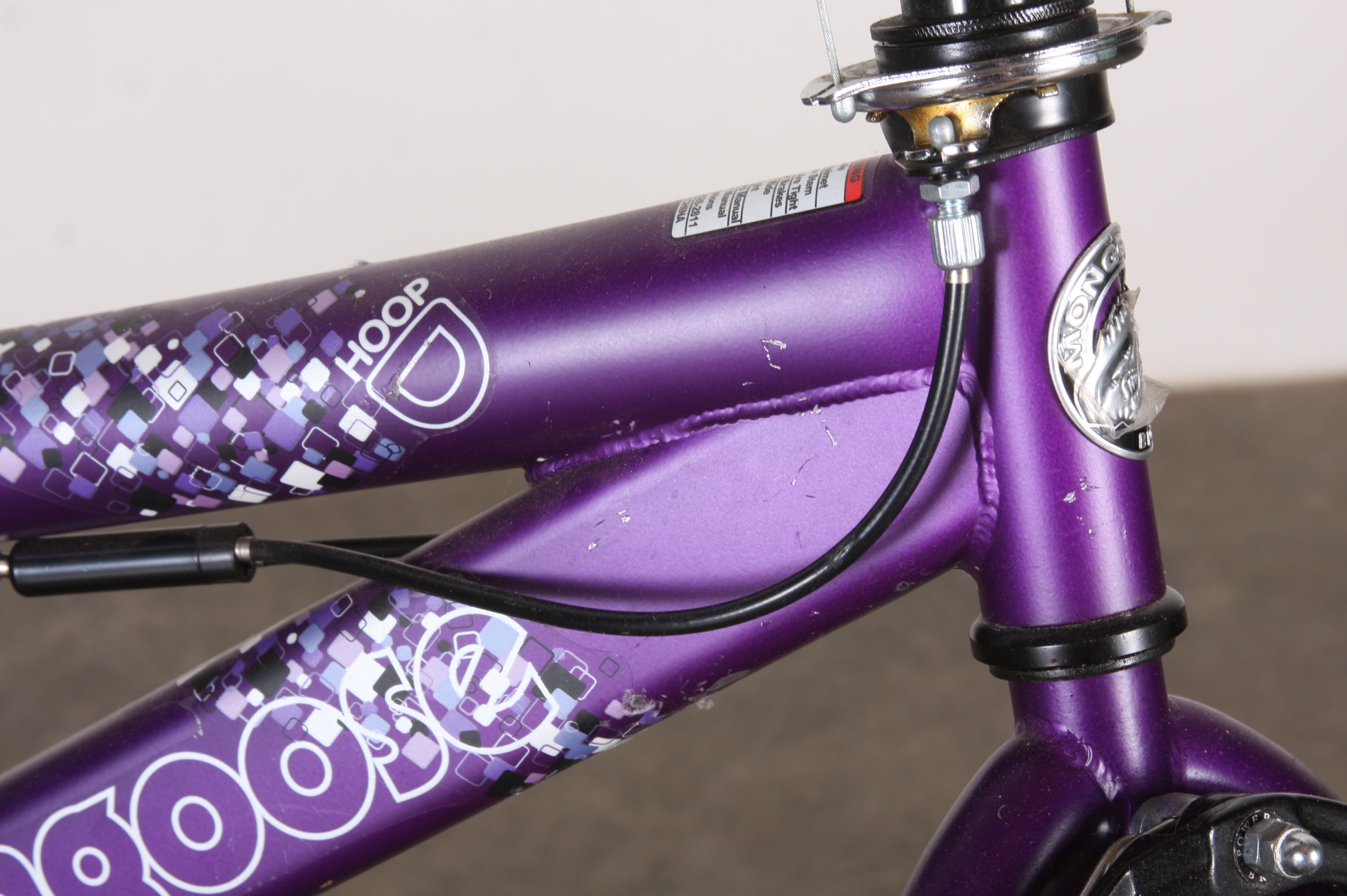 Mongoose 20" Girls' Freestyle Hoop D Bike 