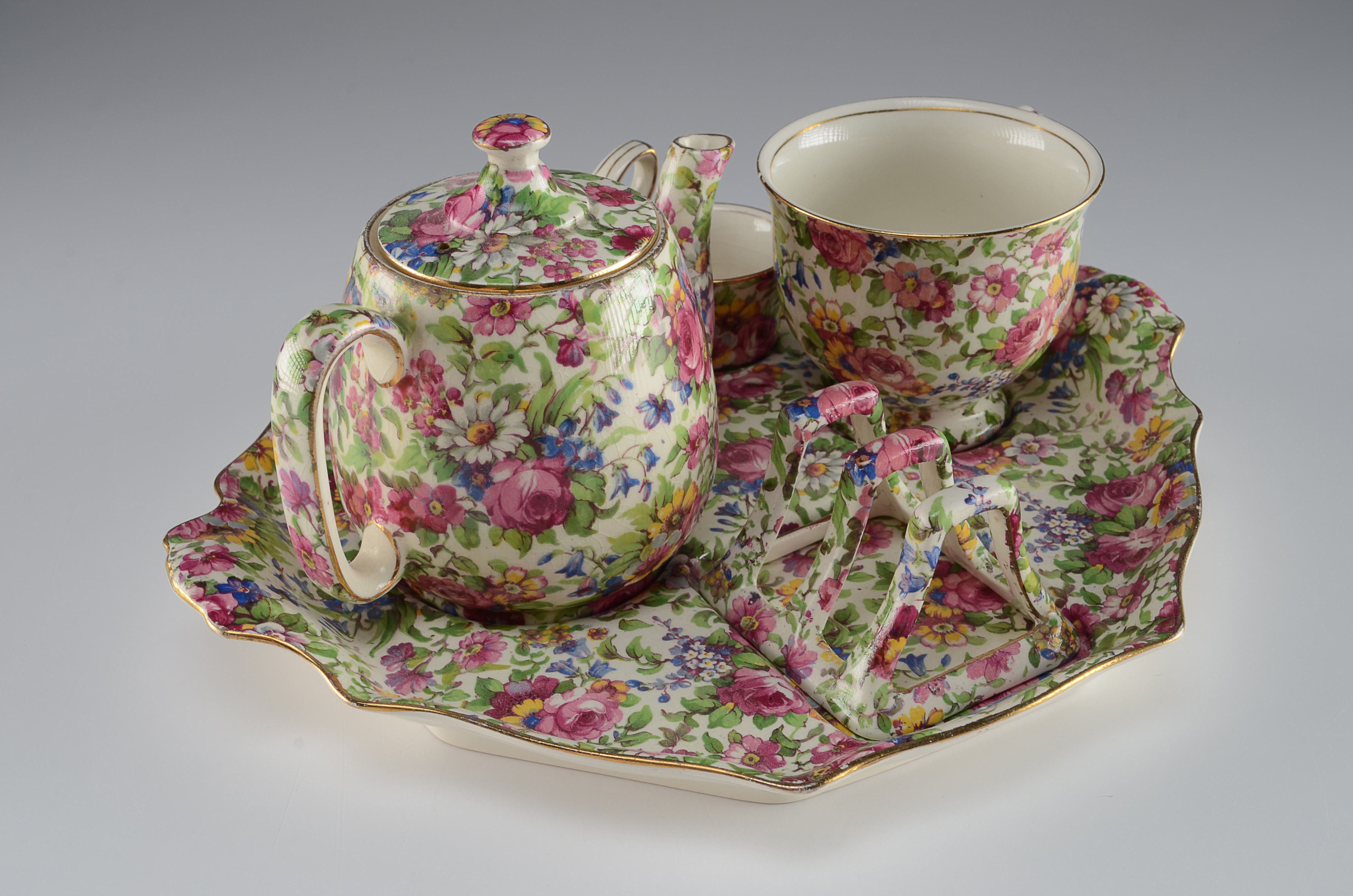 Royal Winton Grimwades Chintz Breakfast tea set
