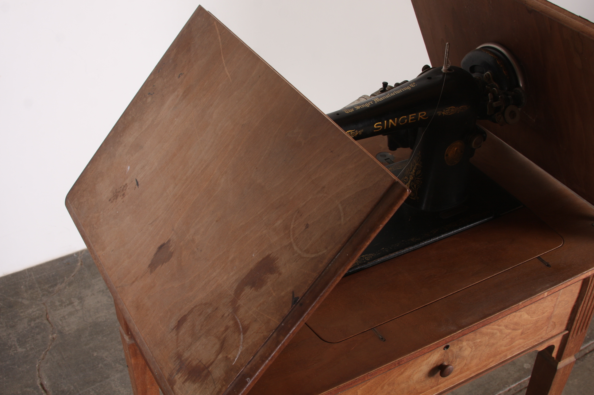 Singer Sewing Machine