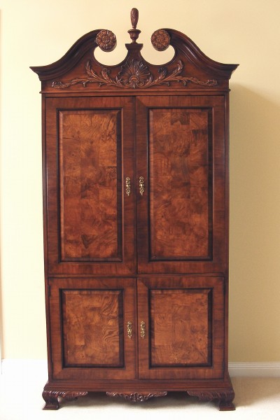 Hekman Mahogany Entertainment Armoire