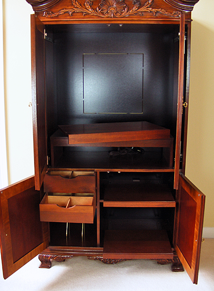 Hekman Mahogany Entertainment Armoire