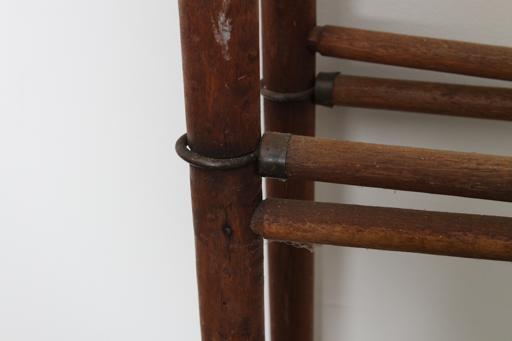 Primitive Tri-Fold Standing Quilt Rack 