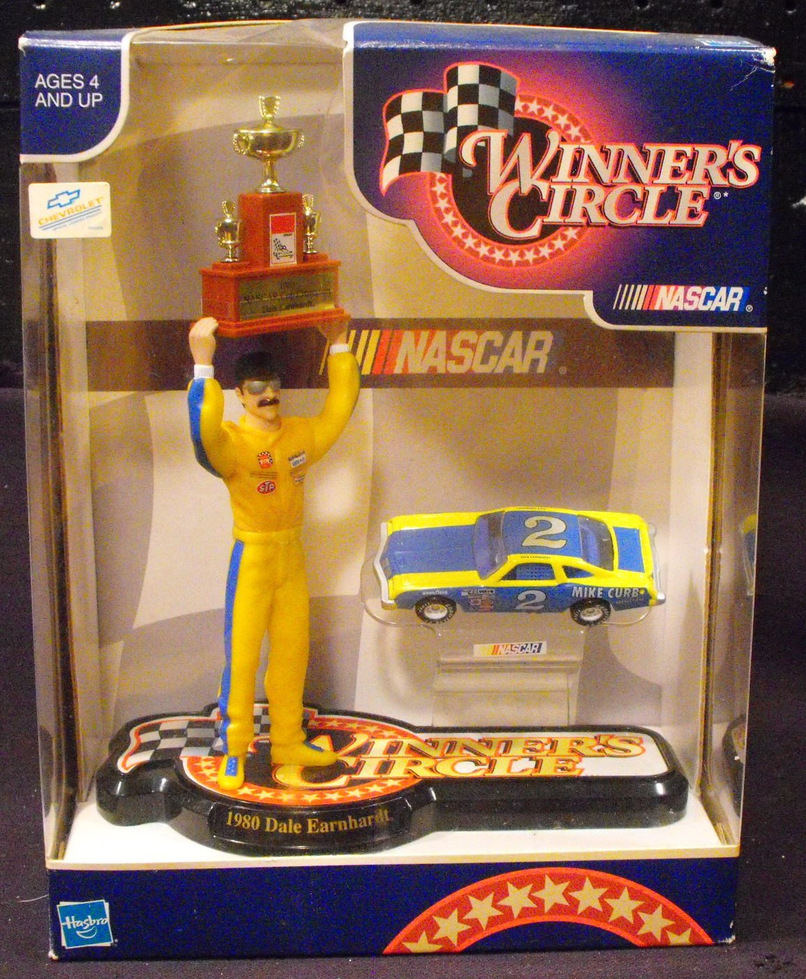 1999 Dale Earnhardt Winner's Circle Figure & Car In Box