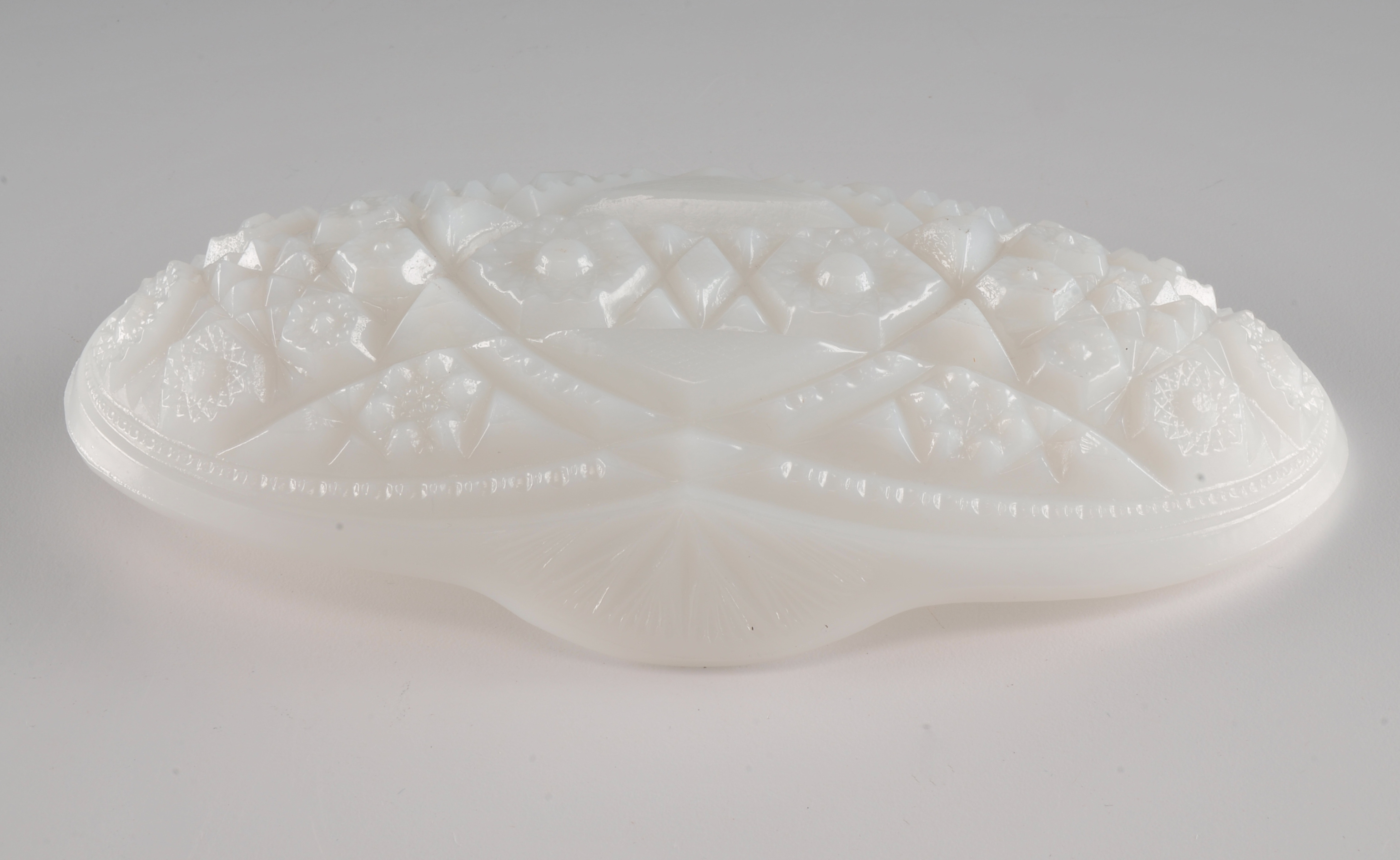 Assorted Milk Glass Pieces