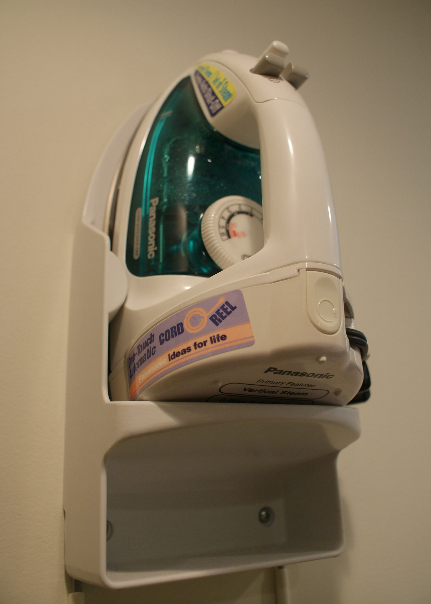 Panasonic Iron & Ironing Board