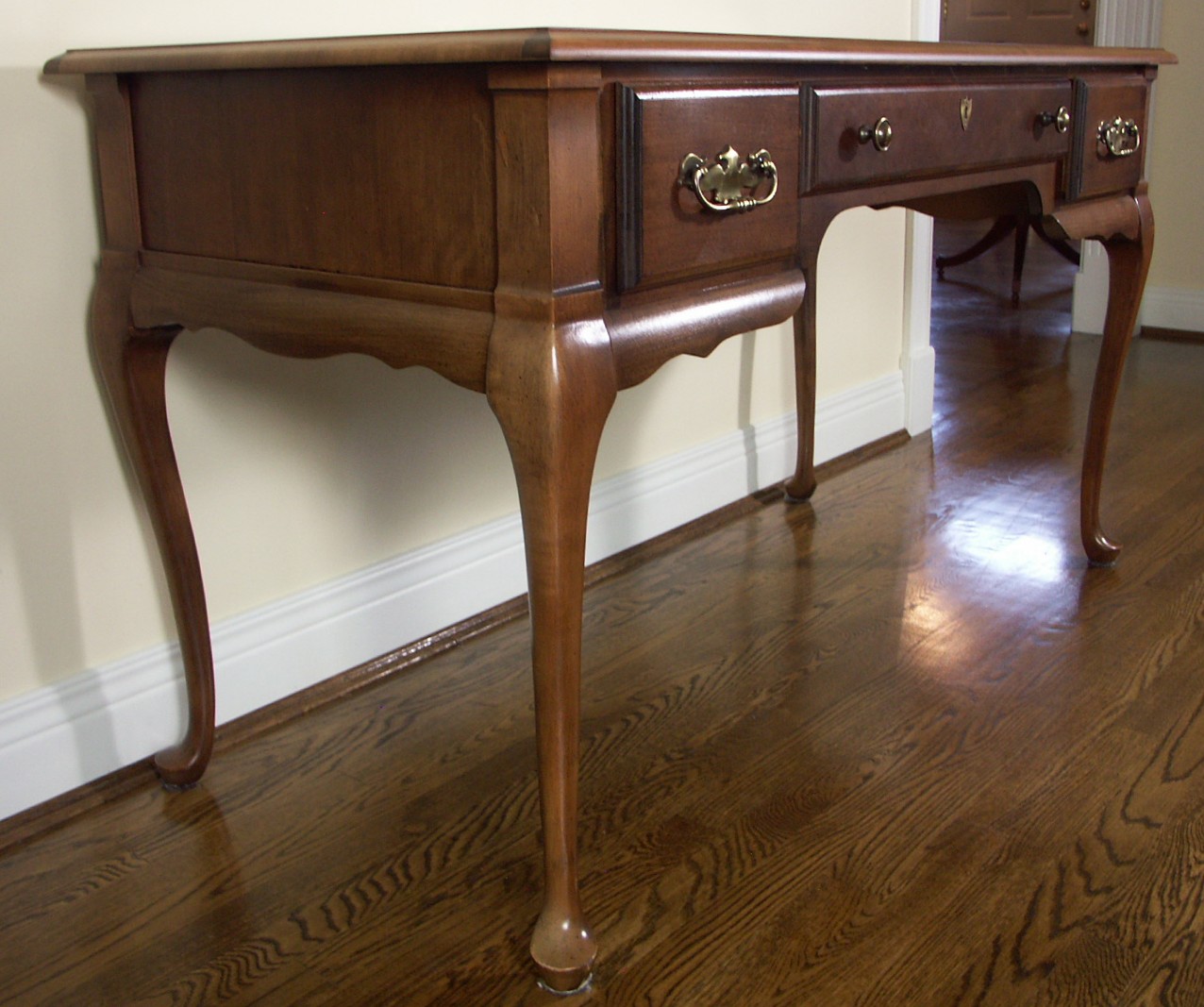 Mersman Queen Anne Writing Desk