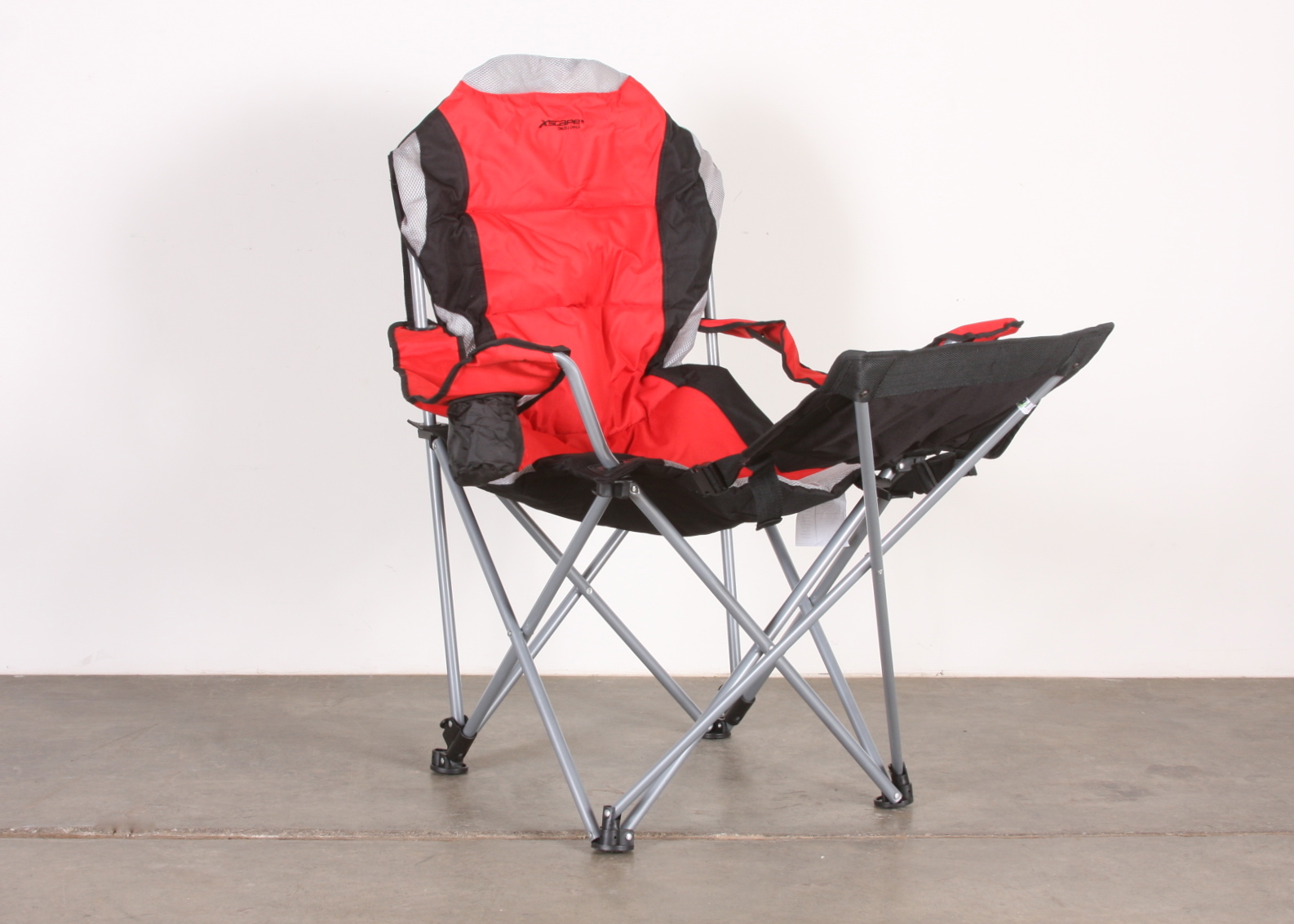 XScape Sportline Padded Quad-Fold Chair with foot rest