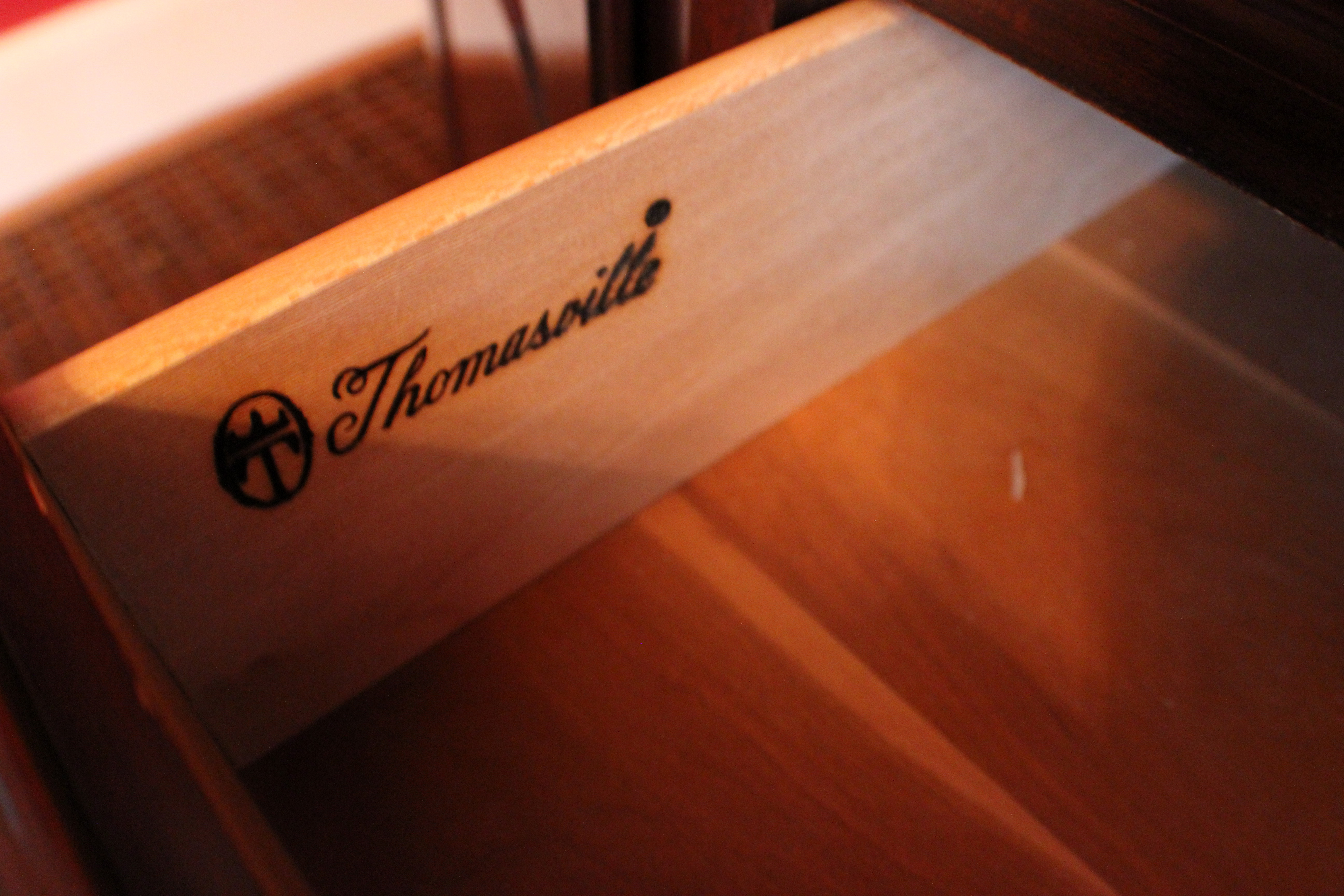 Thomasville Cherry Hutch China Cabinet