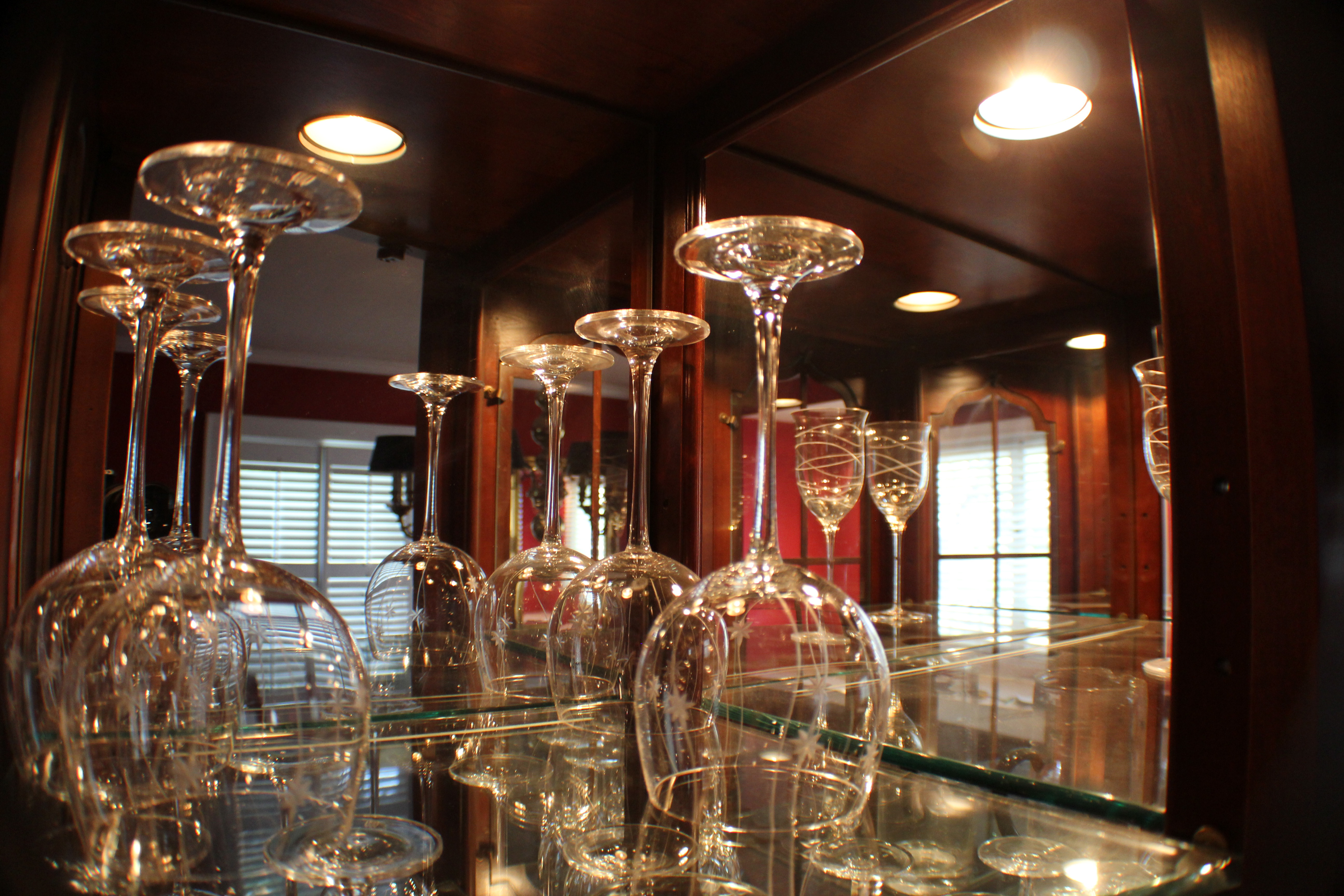 Thomasville Cherry Hutch China Cabinet