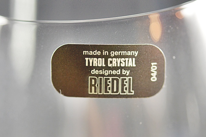 15 Crystal Wine Glasses and a Wine Bucket