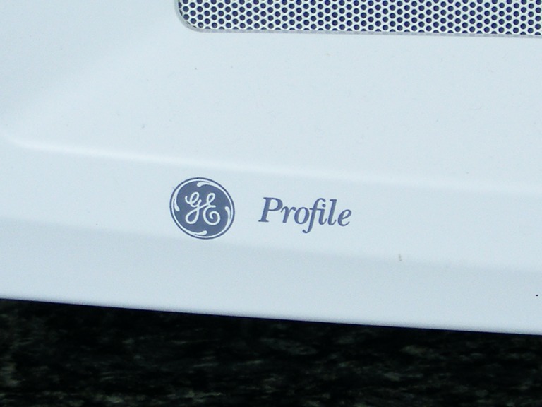 GE "Profile" Sensor Microwave Oven