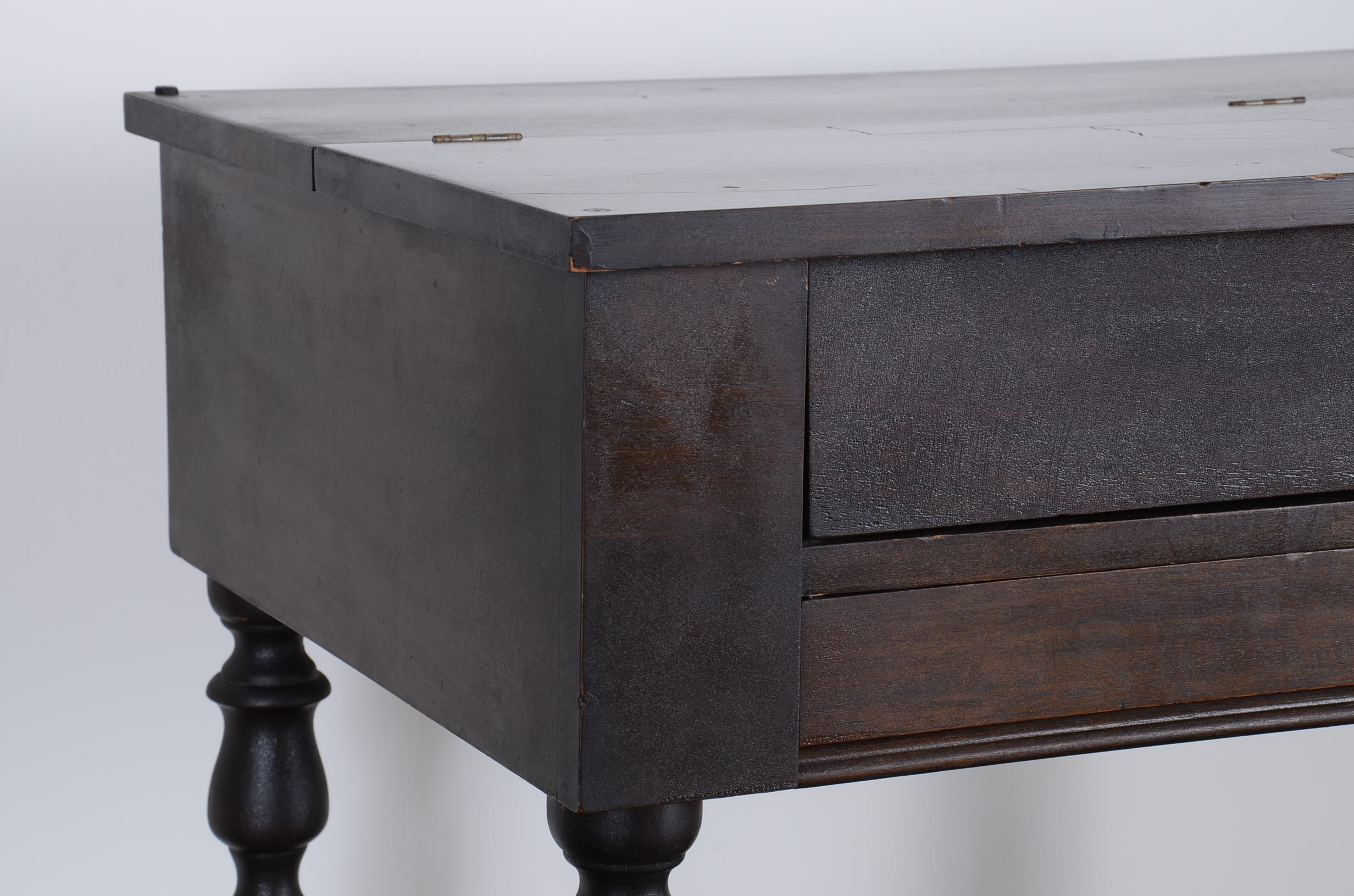 H.E. Shaw Furniture Co. Spinet Desk