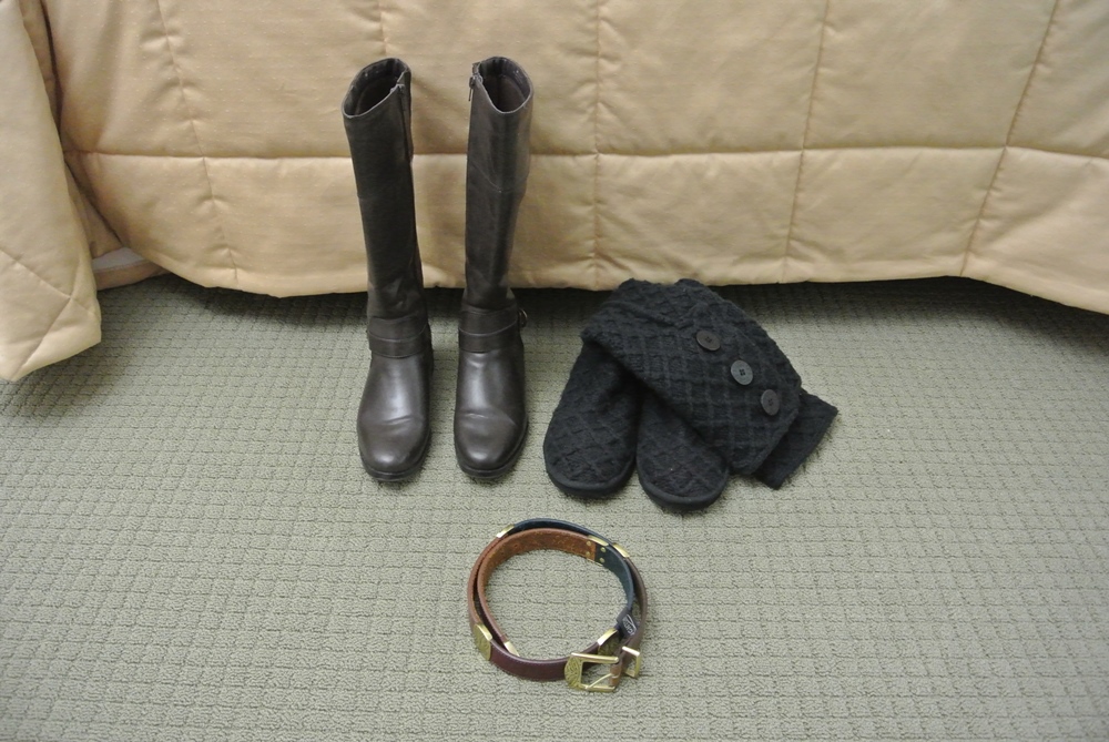 Wonderful Ladies Size 8M Boots