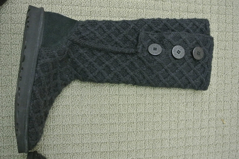 Wonderful Ladies Size 8M Boots