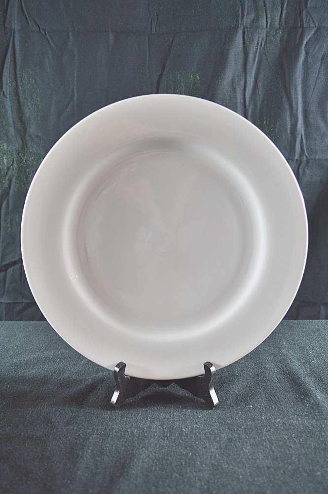 8 Homer Laughlin Green Stripe Oval Plates & A Set of 11 Buffet Plates