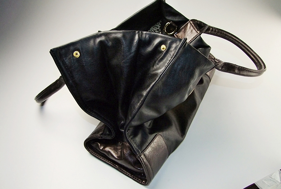 Tory Burch black leather tote 