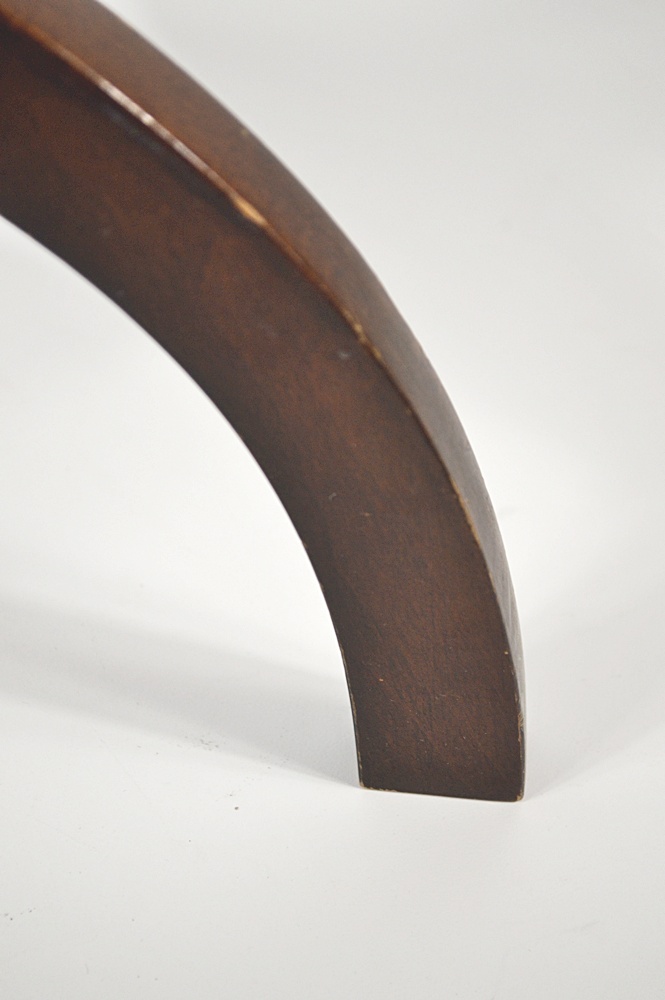 Small Round Cherry Pedestal Table