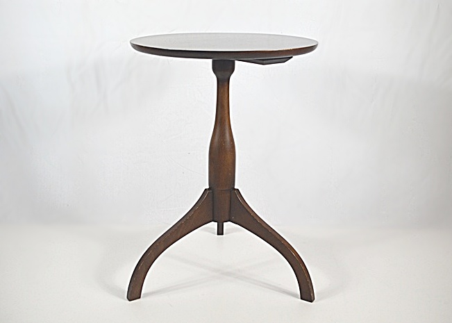 Small Round Cherry Pedestal Table