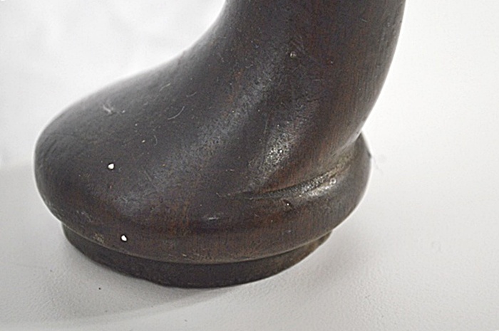 English Walnut Queen Anne Drop Leaf Table