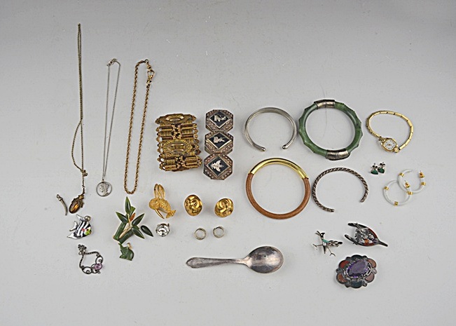 Assorted Vintage Jewelry Pieces & A Silver Plated Spoon