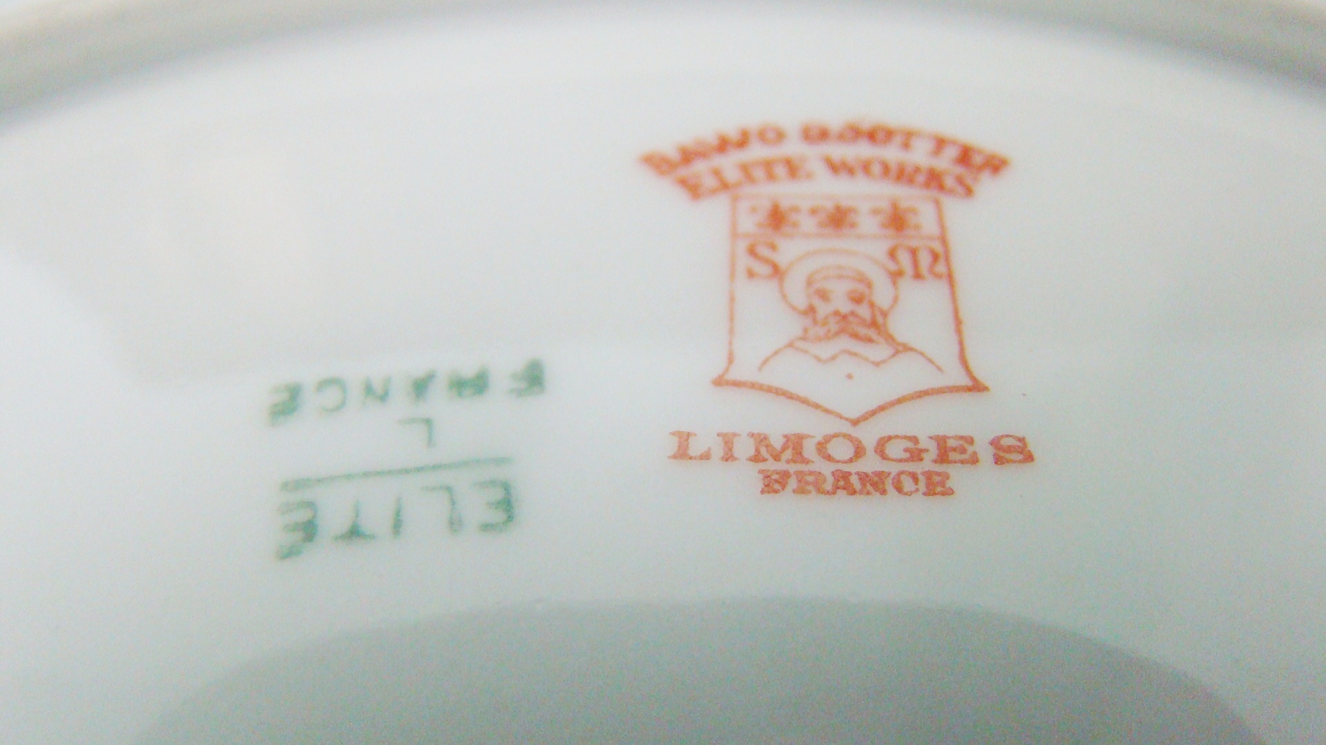 Vintage brush, comb and mirror set