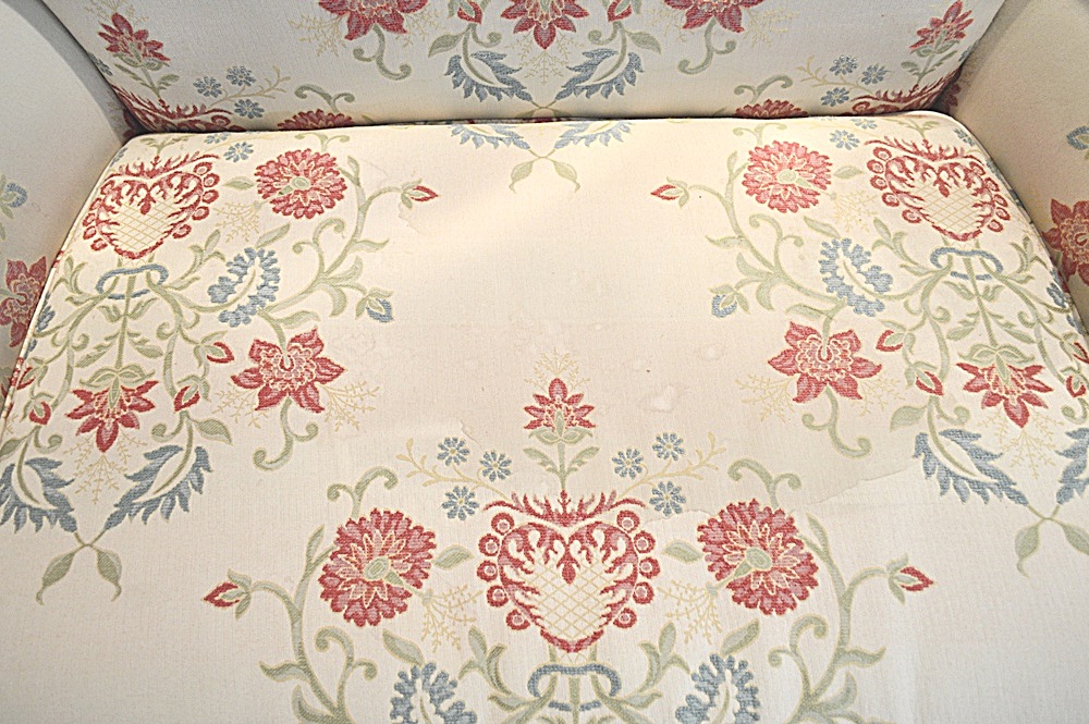Pretty Floral Settee