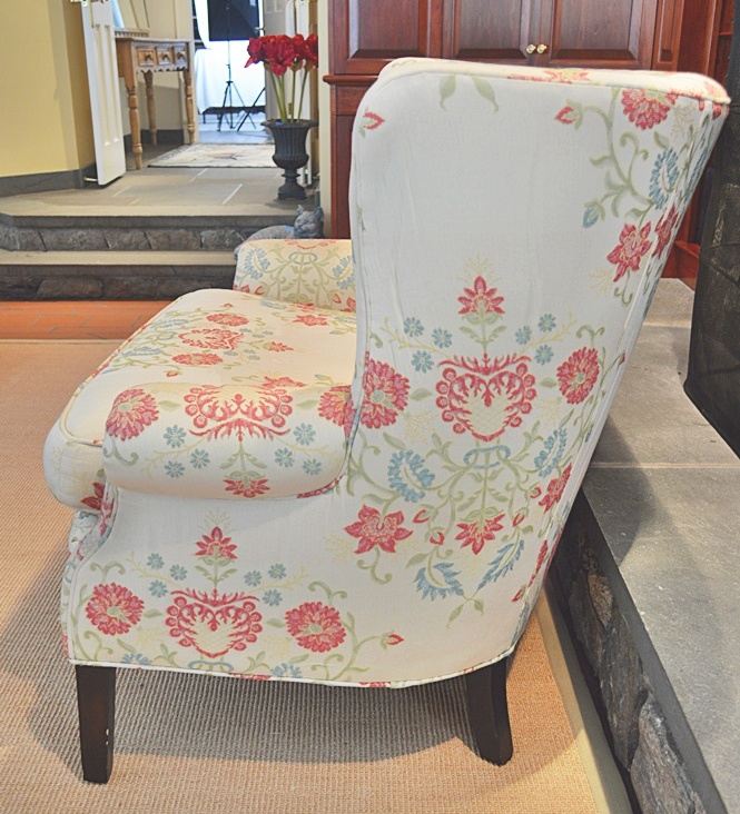 Pretty Floral Settee
