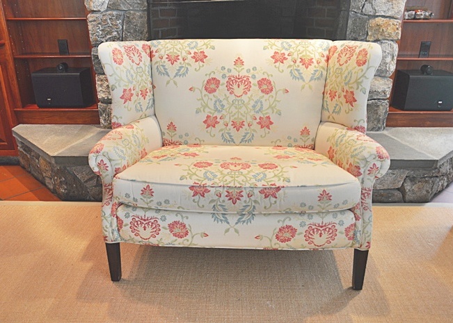Pretty Floral Settee