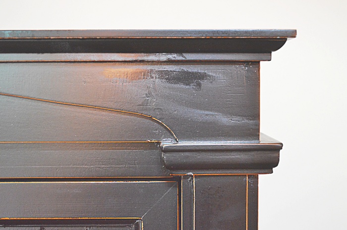 Wall Mountable Key Holder in Distressed Black Finish