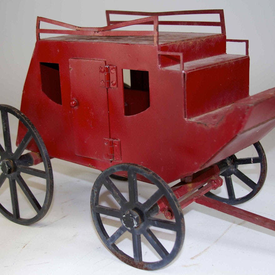  HAND-CRAFTED STAGECOACH