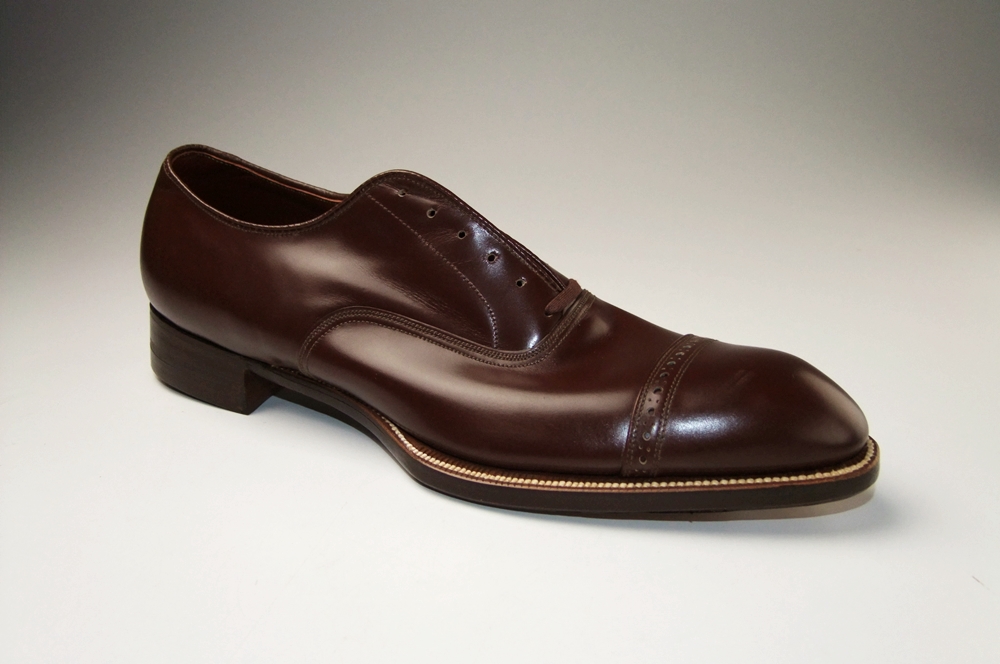 Edwin Clapp Gentleman's brown leather "New Englander" shoes