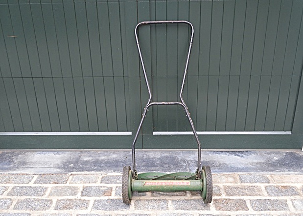 Smith & Hawken Manual Push Mower