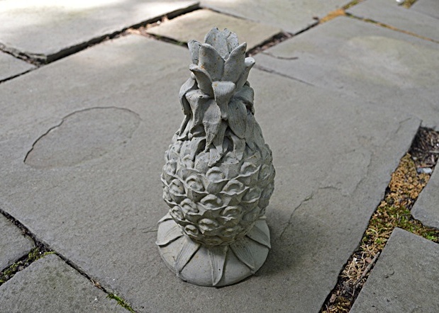 Pineapple Fountain Top