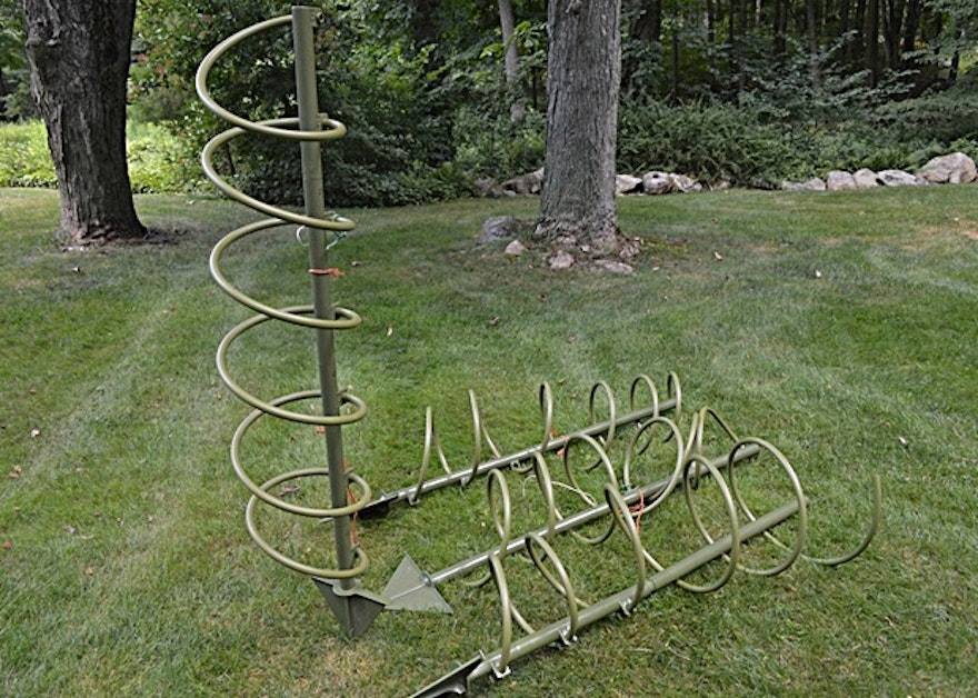 Four Spiral Tomato Cages by Spiralstand.com