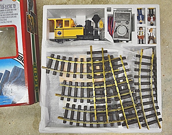 LGB Indoor/Outdoor Train Set Model #72412