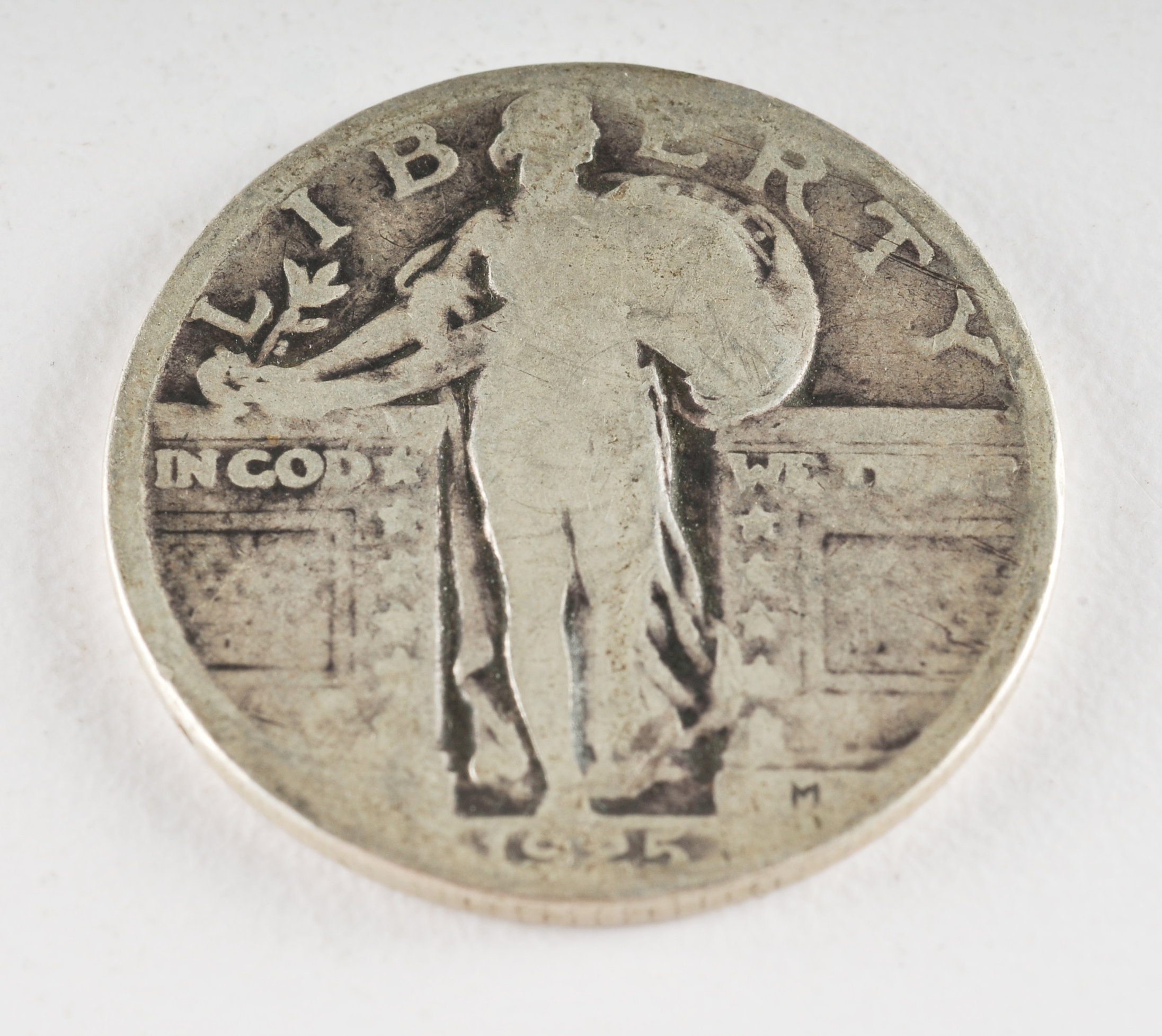 Group of (5) silver Standing Liberty quarters including the following: 1925, 1926, 1927, 1928, and 1929