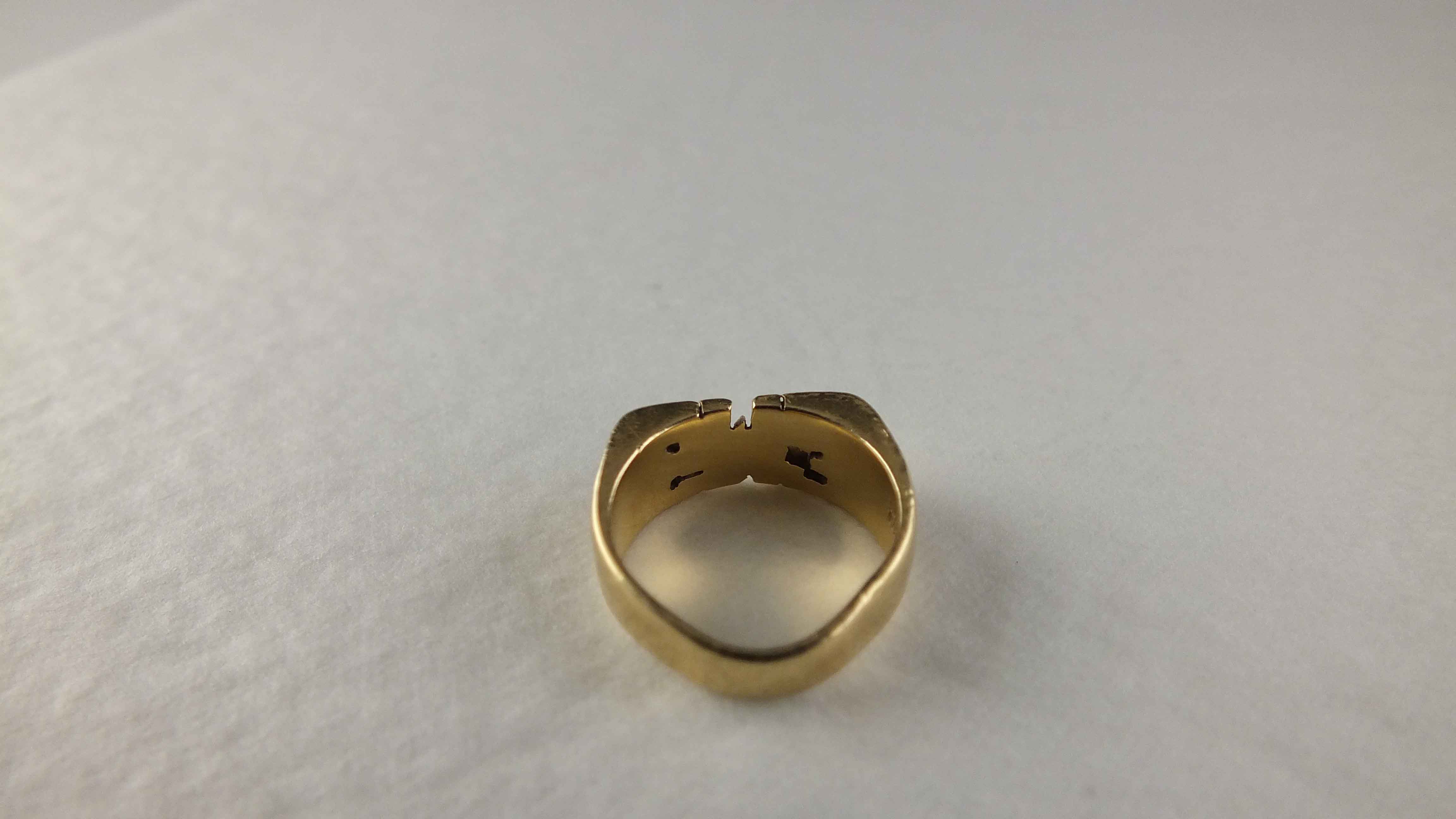 14K Gold Pinky Ring 