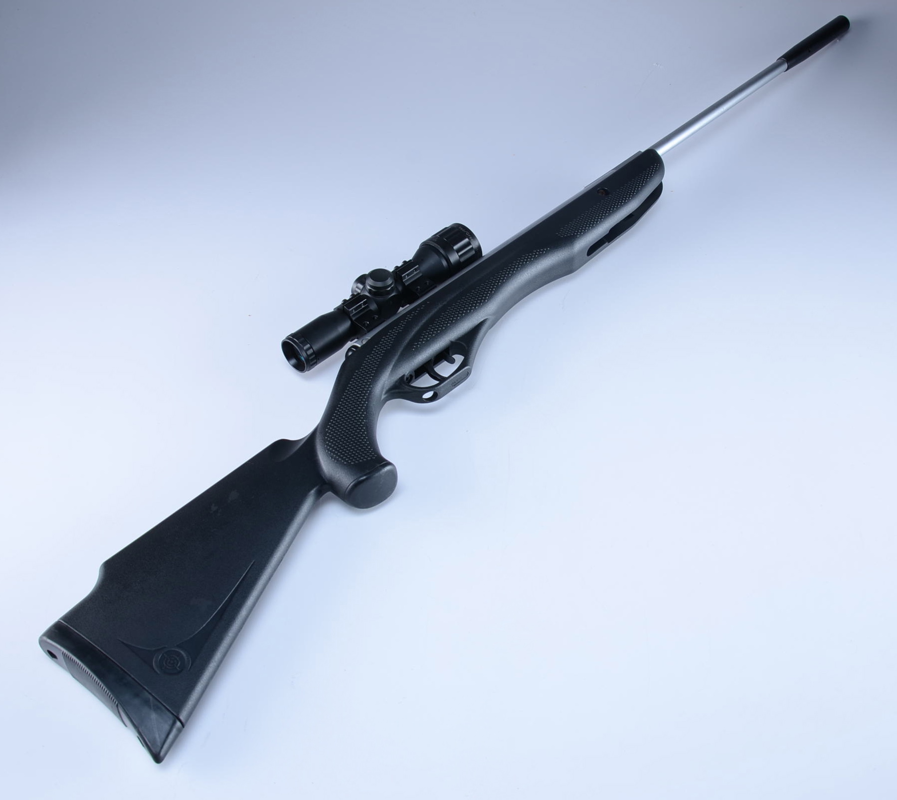 Crossman Phantom .177 pump air gun