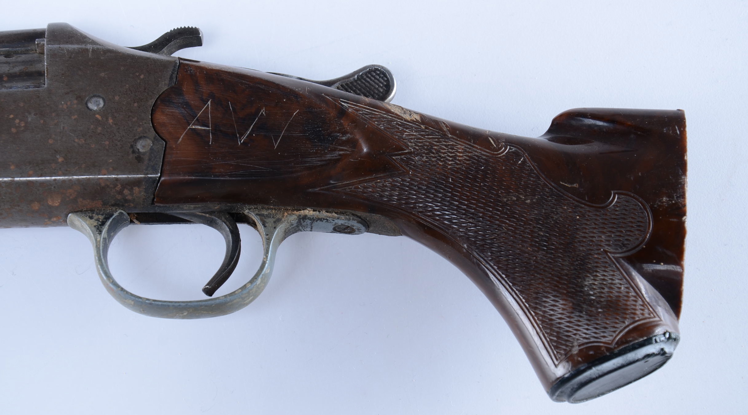 Damaged Rifle Set of Two