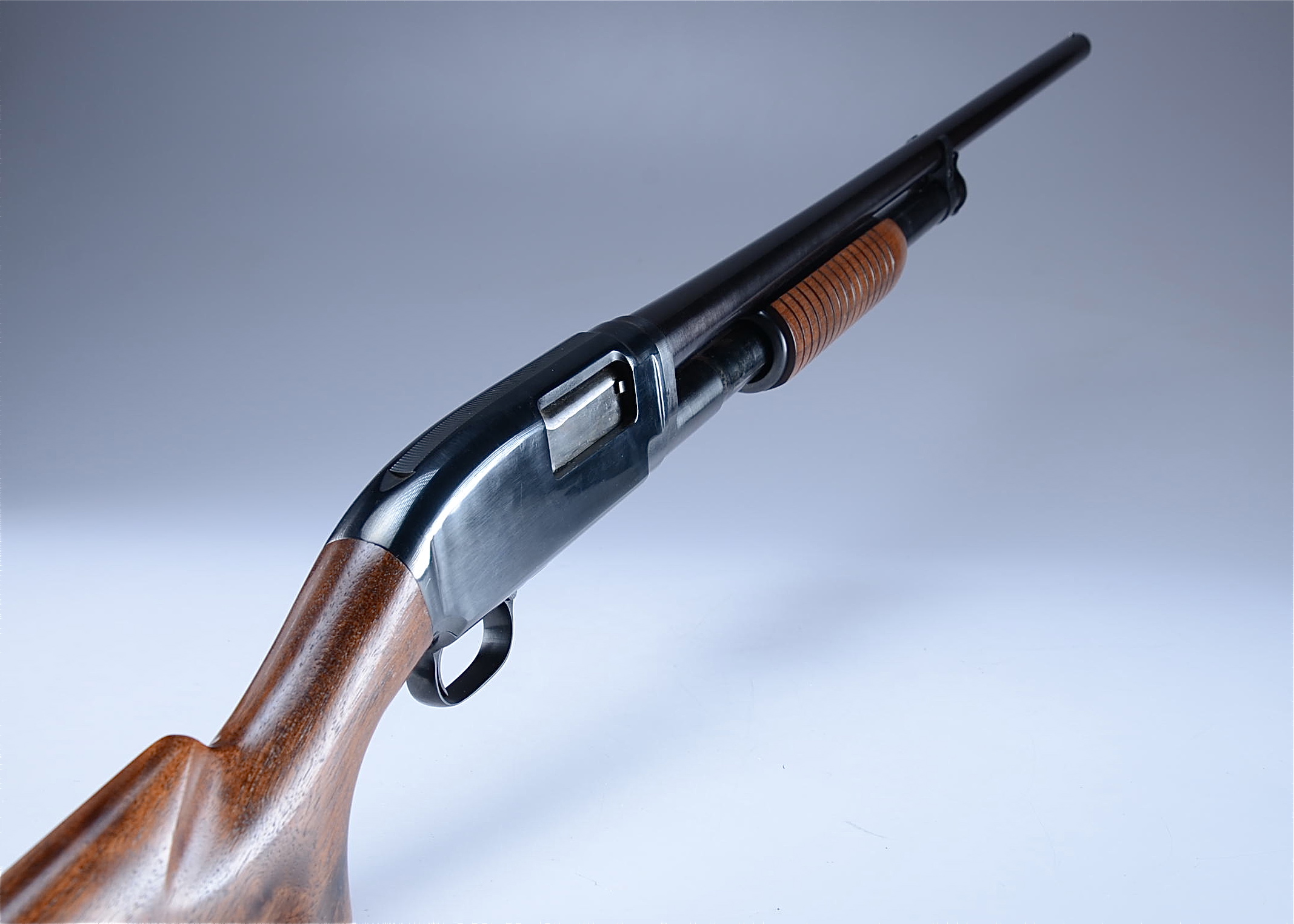 Winchester Model 12  - 12 Gauge Shotgun Takedown