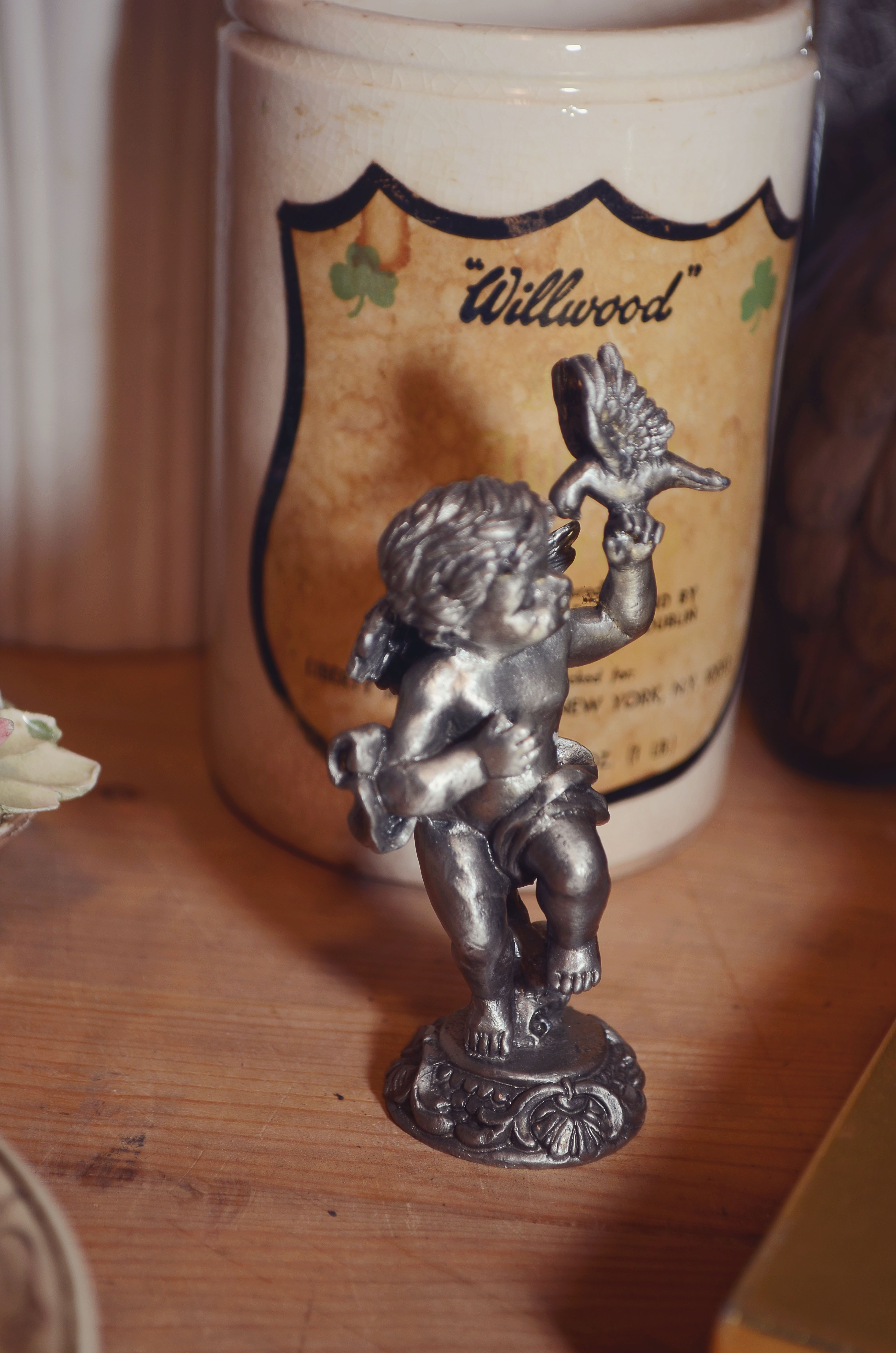 Shelf Lot. Assorted Vintage Decorative Items