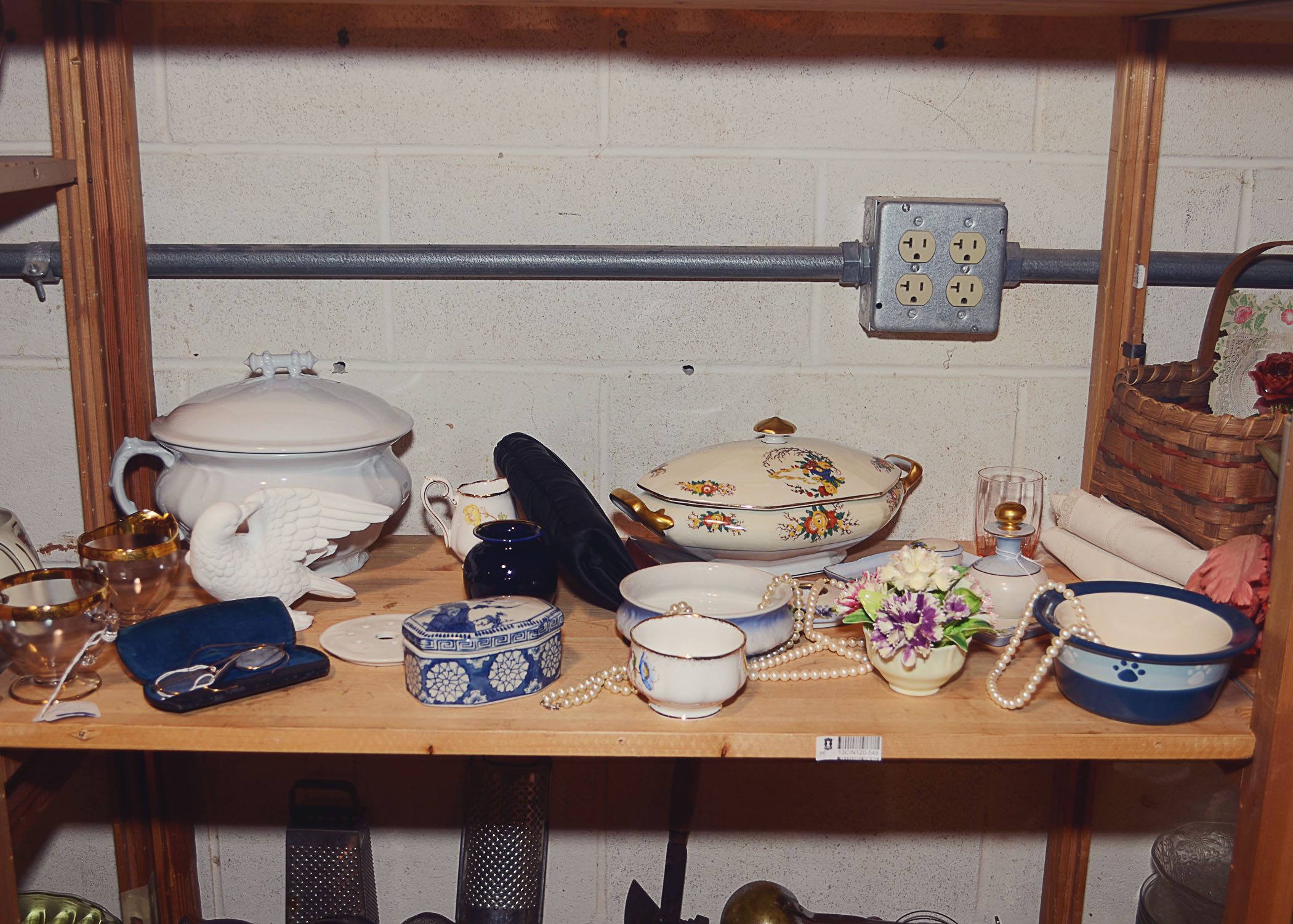 Shelf Lot. Decorative Vintage Items