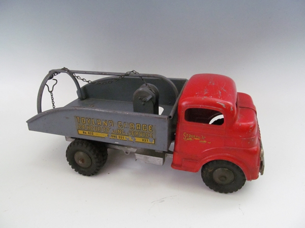 Antique Structo Toy Tow Truck