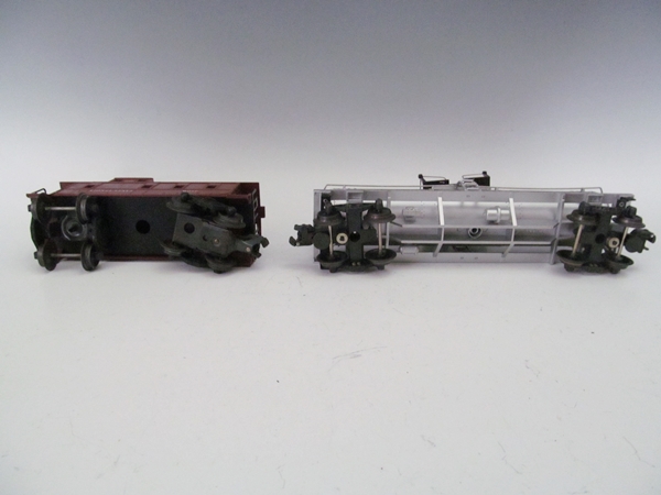 Group of Lionel & K-Line Model Train Cars
