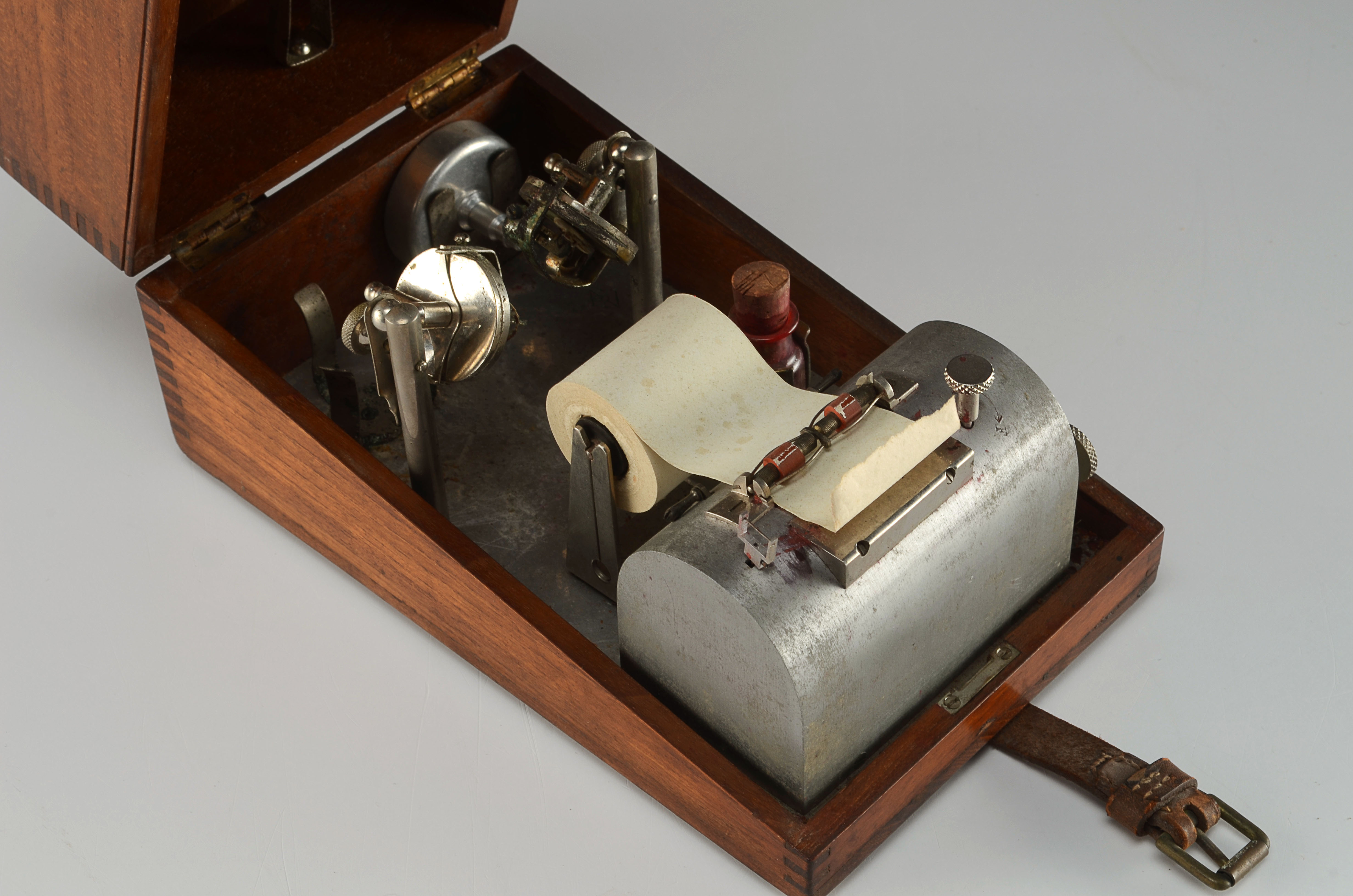Antique Polygraph Machine